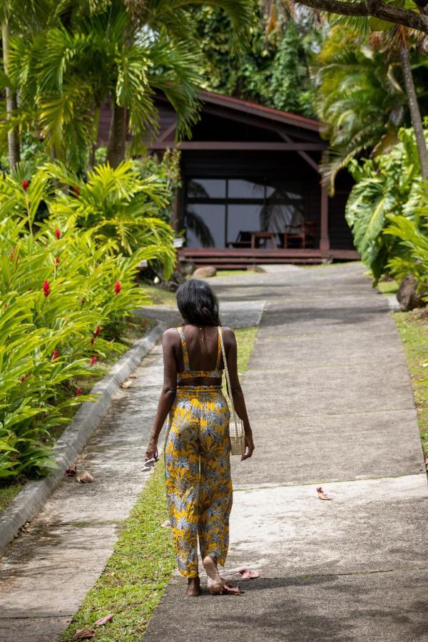 Jardin Malanga Hotel บาส-แตร์ ภายนอก รูปภาพ